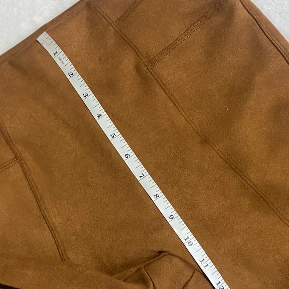 SPANX Faux Suede High-Waisted Leggings - Picture 10 of 12
